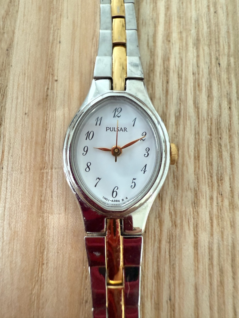 Pulsar ladies oval two tone watch NEW BATTERY